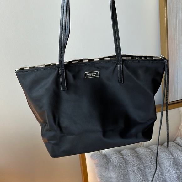 💗Kate Spade Cute a bag - Picture 6 of 6